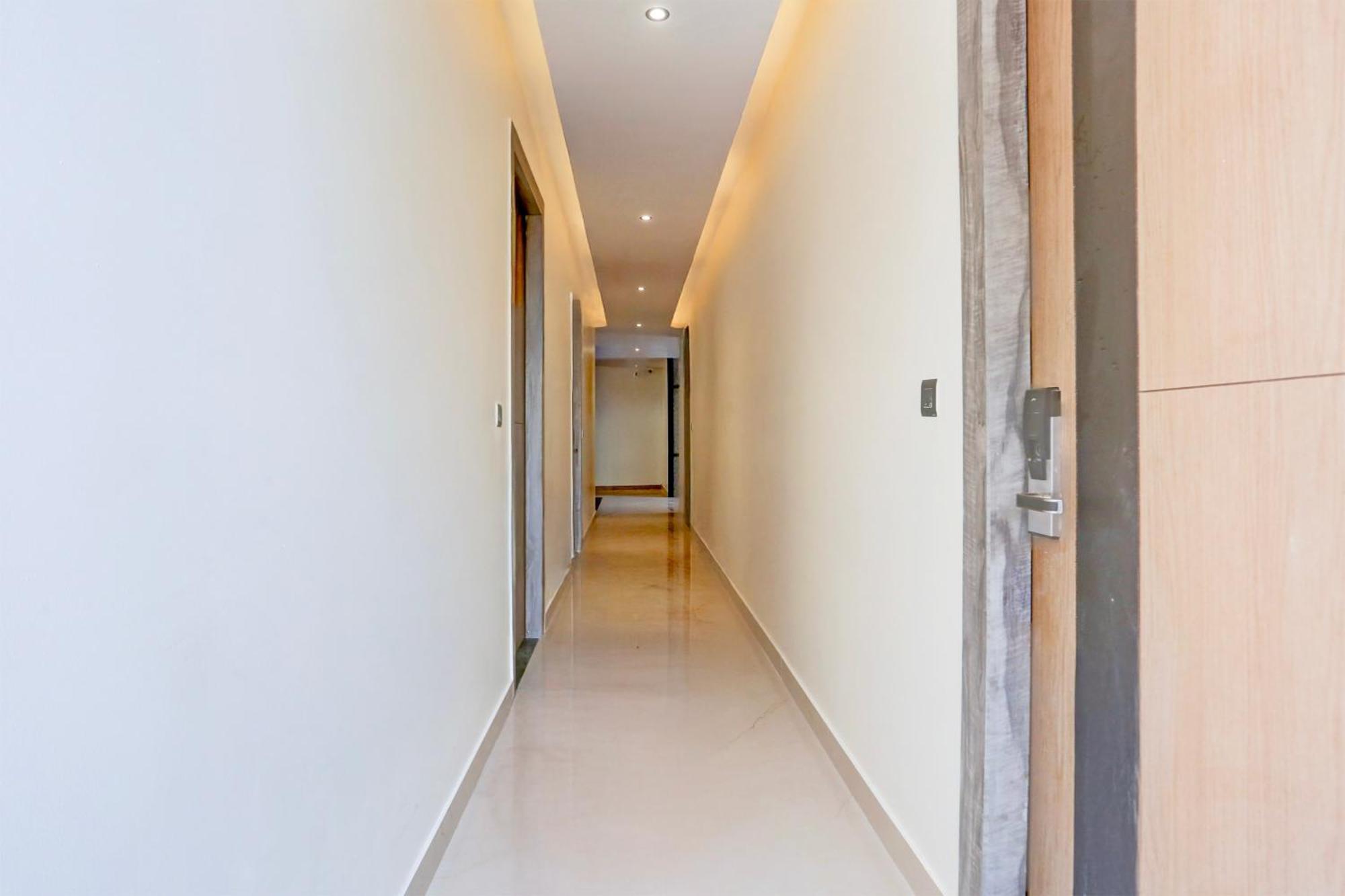 Super Townhouse Isbt Dehradun Hotel Екстериор снимка